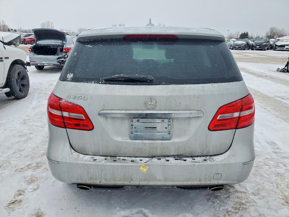 2013 Mercedes-benz B-klasse VIN WDDMH4EB2DJ178736 COPART salvage auction — REAR END, On - Permit No Brand - Unfit, sold $1,050 on 2026-07-07 (photo 6)