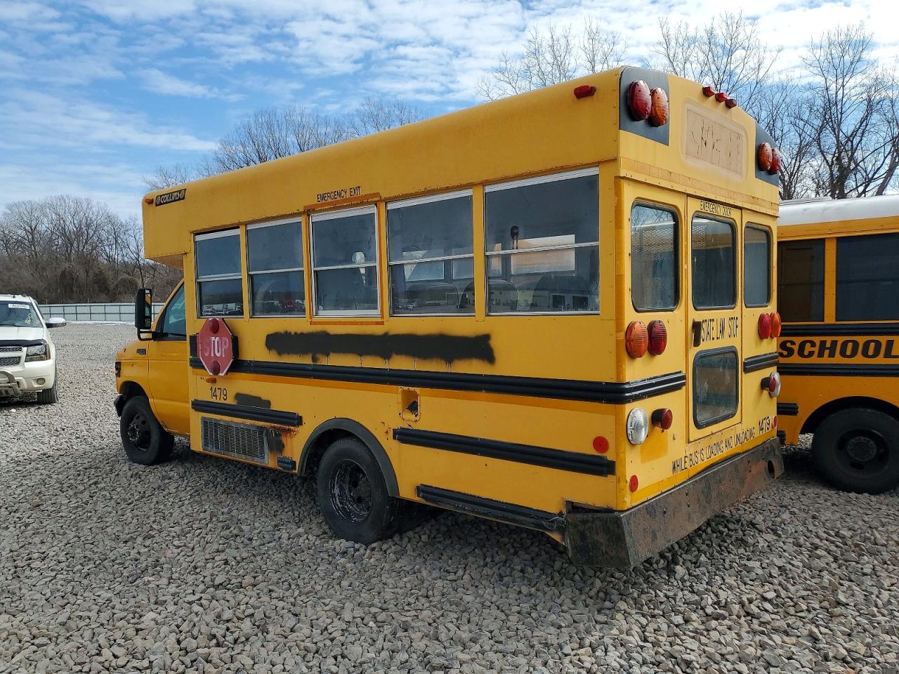 2001 Ford Econoline VIN 1FDWE35F91HA77510 COPART salvage auction — Normal Wear, KS - CERTIFICATE OF TITLE, sold $1,400 on 2026-07-08 (photo 3)