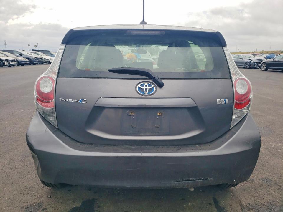 2013 Toyota Prius VIN JTDKDTB33D1045889 COPART salvage auction — REAR END, OR - SALVAGE TITLE CERTIFICATE, sold $250 on 2026-07-29 (photo 6)