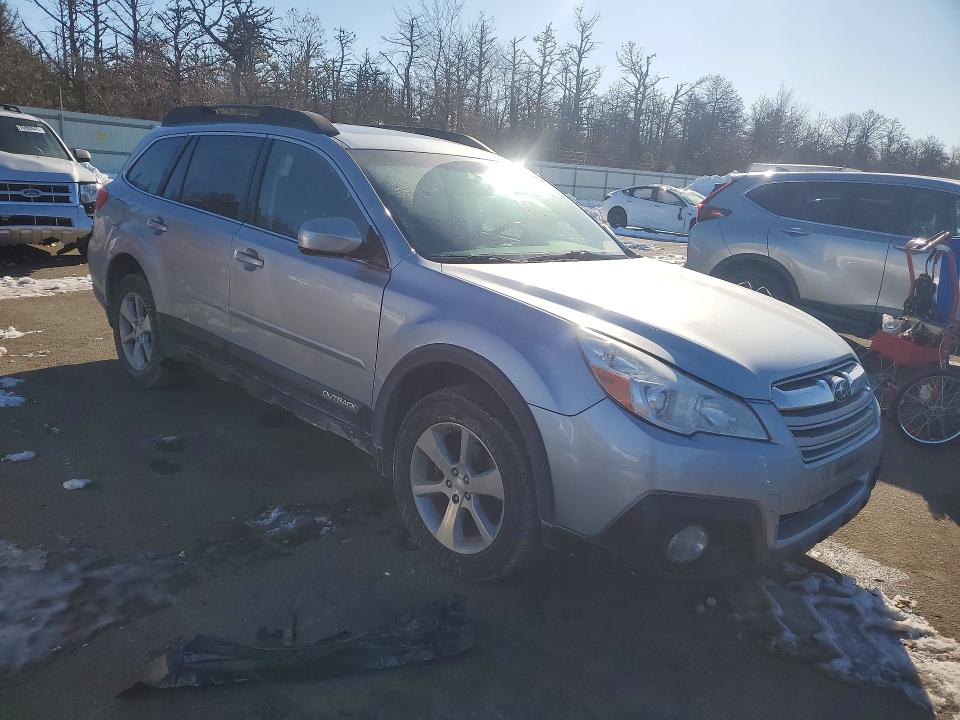 2014 Subaru Outback VIN 4S4BRBEC1E3295110 COPART salvage auction — FRONT END, Ny - Certificate Of Title, sold $750 on 2026-07-20 (photo 4)