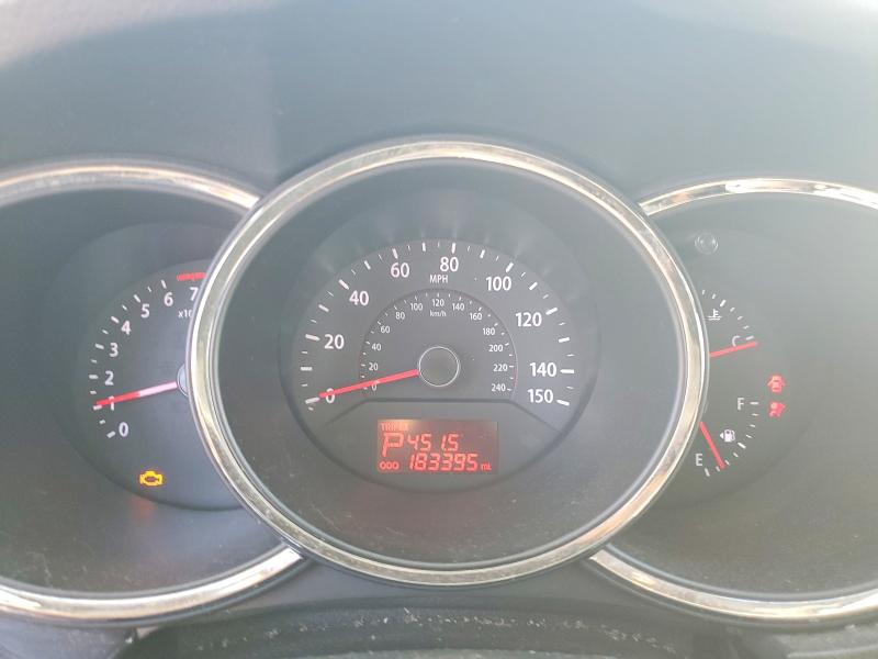 2013 Kia Sorento VIN 5XYKT3A61DG313787 COPART salvage auction — VANDALISM, Ca - Salvage Certificate, sold $850 on 2026-07-02 (photo 9)