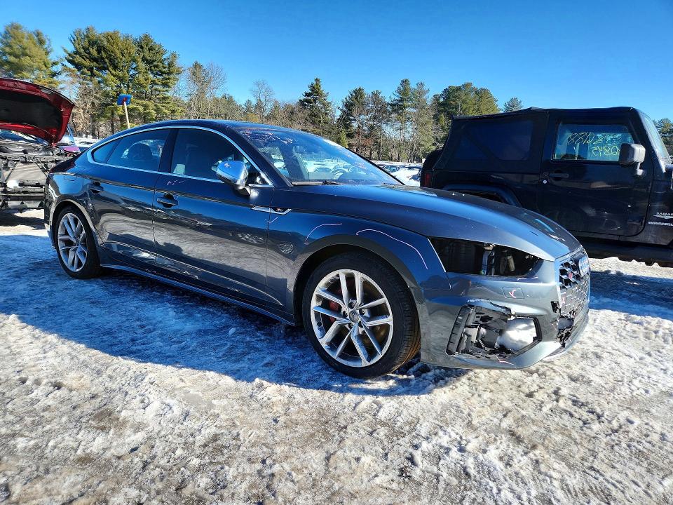 2020 Audi Rs5 VIN WAUB4CF58LA013642 COPART salvage auction — FRONT END, Nh - Cert Of Title-Salvage, sold $17,500 on 2026-07-20 (photo 4)