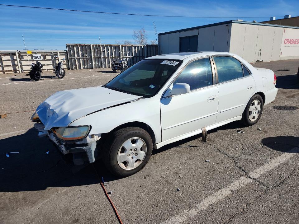 2002 Honda Accord VIN 1HGCG16502A082117 COPART salvage auction — FRONT END, Tx - Salvage Vehicle Title, sold $150 on 2026-07-10 (photo 1)
