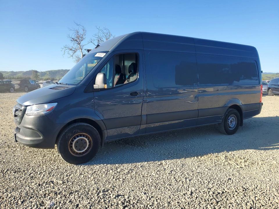 2019 Mercedes-benz Sprinter 2500 VIN WD4PF1CD3KP141193 COPART salvage auction — SIDE, Wa - Dis/Dlr/Exp Only Clean Title, sold $8,700 on 2026-07-08 (photo 1)