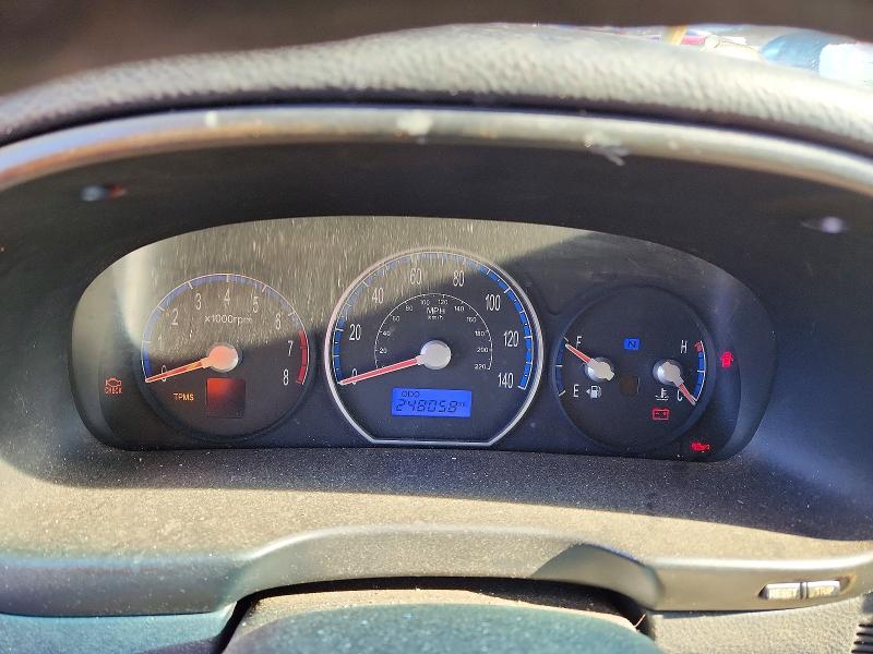 2007 Hyundai Santa fe VIN 5NMSG13D97H069563 COPART salvage auction — MECHANICAL, PA - CERT OF TITLE, sold $1,250 on 2026-07-02 (photo 9)