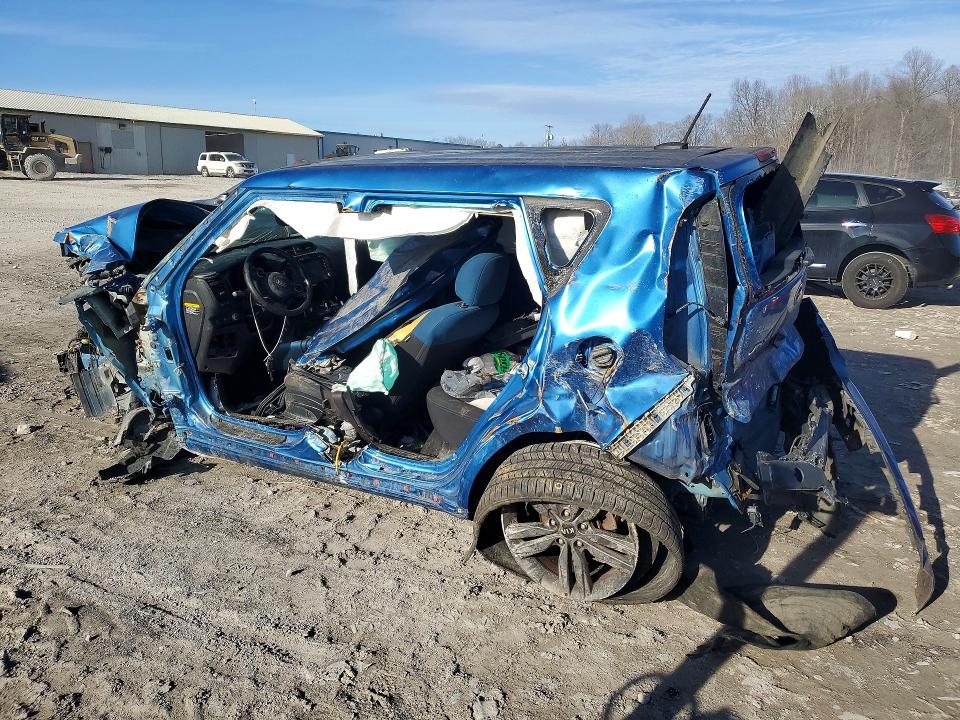 2015 Kia Soul VIN KNDJP3A54F7146543 COPART salvage auction — ALL OVER, Tn - Non-Repairable Certificate, sold $225 on 2026-07-14 (photo 2)
