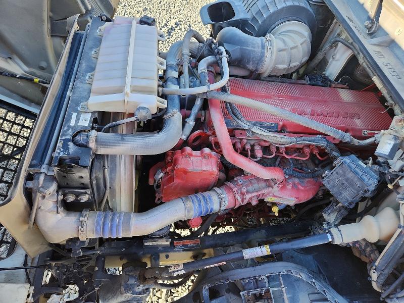 2017 Volvo Vnl VIN 4V4N39TG5HN988082 COPART salvage auction — NORMAL WEAR, In - Certificate Of Title, sold $5,500 on 2026-08-03 (photo 7)