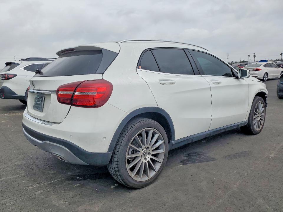 2018 Mercedes-benz Gla-klasse VIN WDCTG4EB5JJ476423 COPART salvage auction — FRONT END, Salvage Title, sold $3,500 on 2026-07-22 (photo 3)