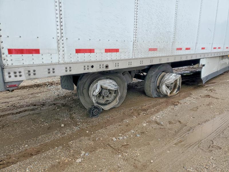 2016 Wabash Unknown VIN 1JJV532D0GL898138 COPART salvage auction — FRAME DAMAGE, NE - CERT OF TITLE-SALVAGE, sold $20 on 2026-09-11 (photo 9)