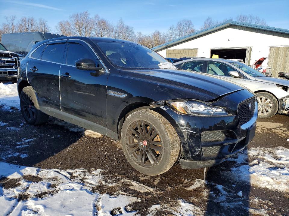 2017 Jaguar F-pace VIN SADCK2BV0HA071172 COPART salvage auction — FRONT END, Ct - Certificate Of Title, sold $7,400 on 2026-07-27 (photo 4)