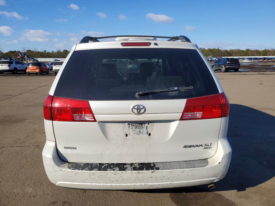 2005 Toyota Sienna VIN 5TDBA22C15S053190 COPART salvage auction — SIDE, Ny - Cert Of Title-Parts Only, sold $850 on 2026-07-08 (photo 6)