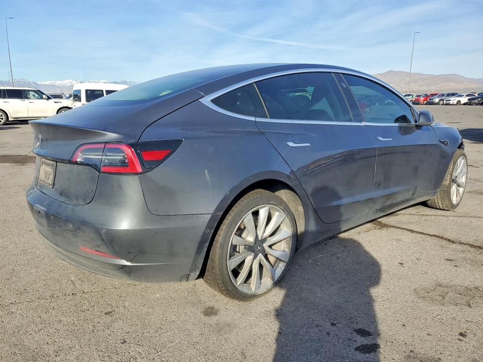 2019 Tesla Model 3 VIN 5YJ3E1EA6KF538082 COPART salvage auction — FRONT END, Nv - Salvage Title, sold $3,850 on 2026-07-22 (photo 3)