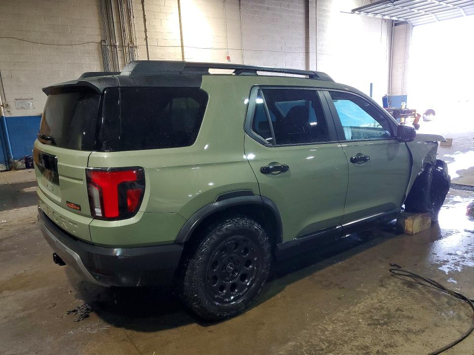 2026 Honda Passport VIN 5FNYF9H57TB043620 COPART salvage auction — FRONT END, Mi - Certificate Of Title, sold $11,200 on 2026-07-24 (photo 3)