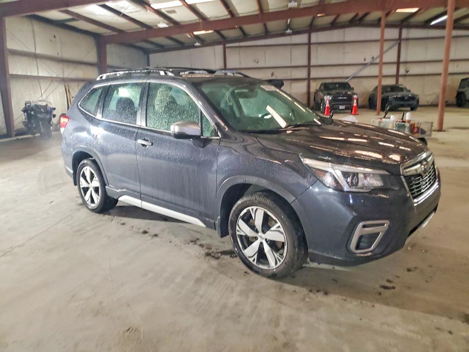 2019 Subaru Forester VIN JF2SKAWC7KH482465 COPART salvage auction — REAR END, Nc - Salvage Certificate Of Title, sold $4,500 on 2026-07-10 (photo 4)