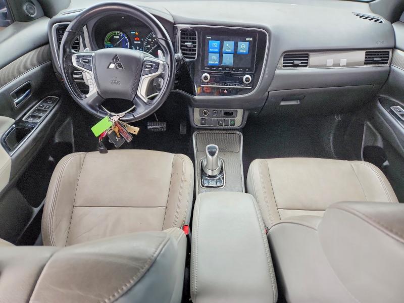 2022 Mitsubishi Outlander VIN JA4J2VA7XNZ030773 COPART salvage auction — MECHANICAL, VA - CERTIFICATE OF TITLE, sold $8,600 on 2026-07-29 (photo 8)