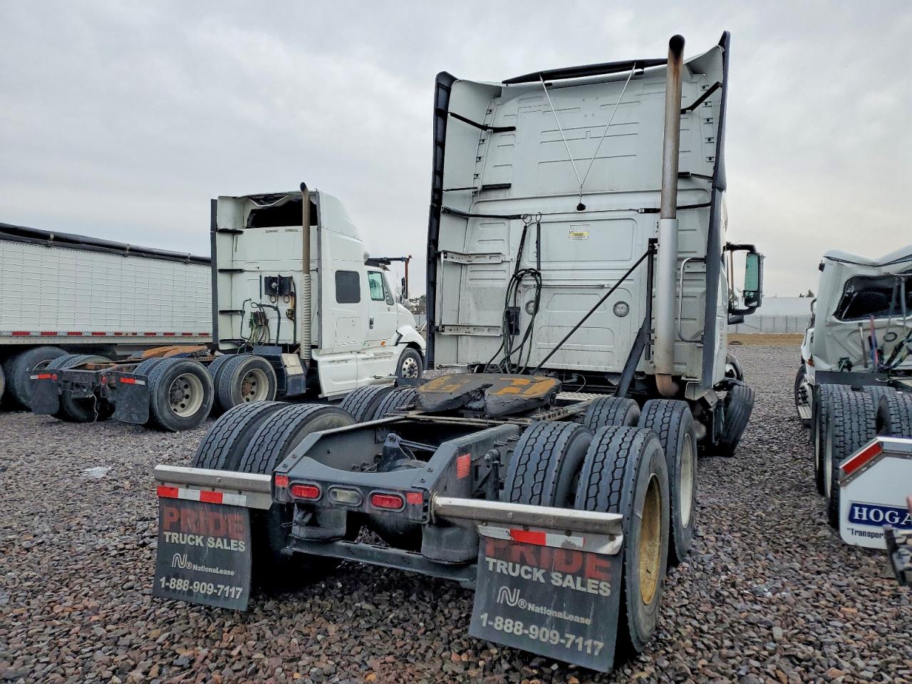 2020 Volv Vn VIN 4V4NC9EH6LN215345 COPART salvage auction — Front End, IN - CERT OF TITLE-SALVAGE TITLE, sold $6,000 on 2026-07-09 (photo 4)