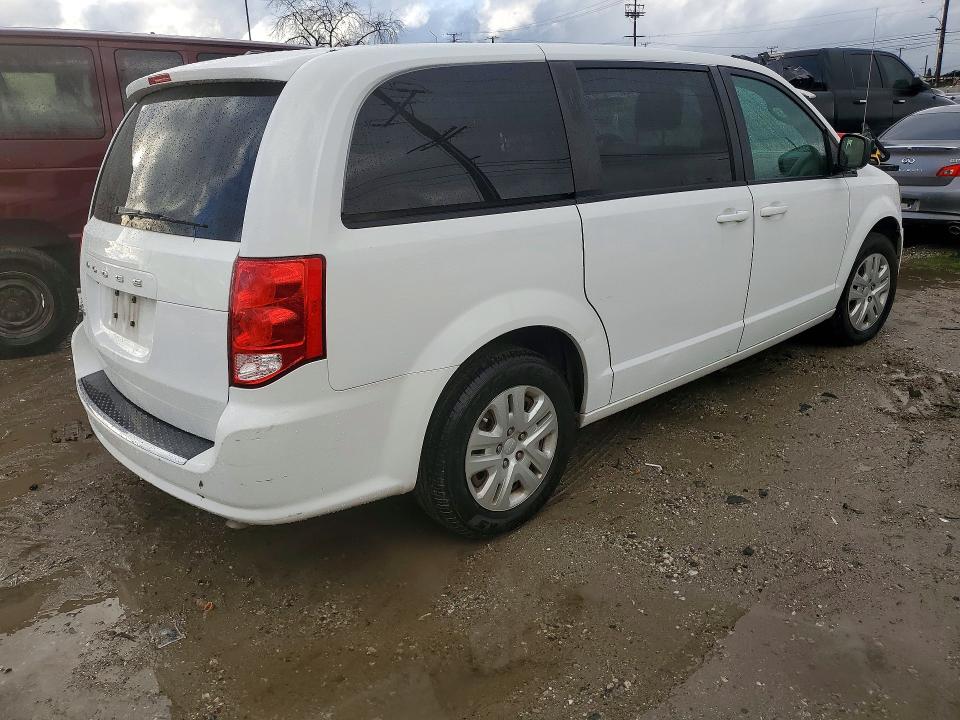 2018 Dodge Grand caravan VIN 2C4RDGBG5JR137957 COPART salvage auction — FRONT END, Ca - Salvage Certificate, sold $950 on 2026-07-09 (photo 3)