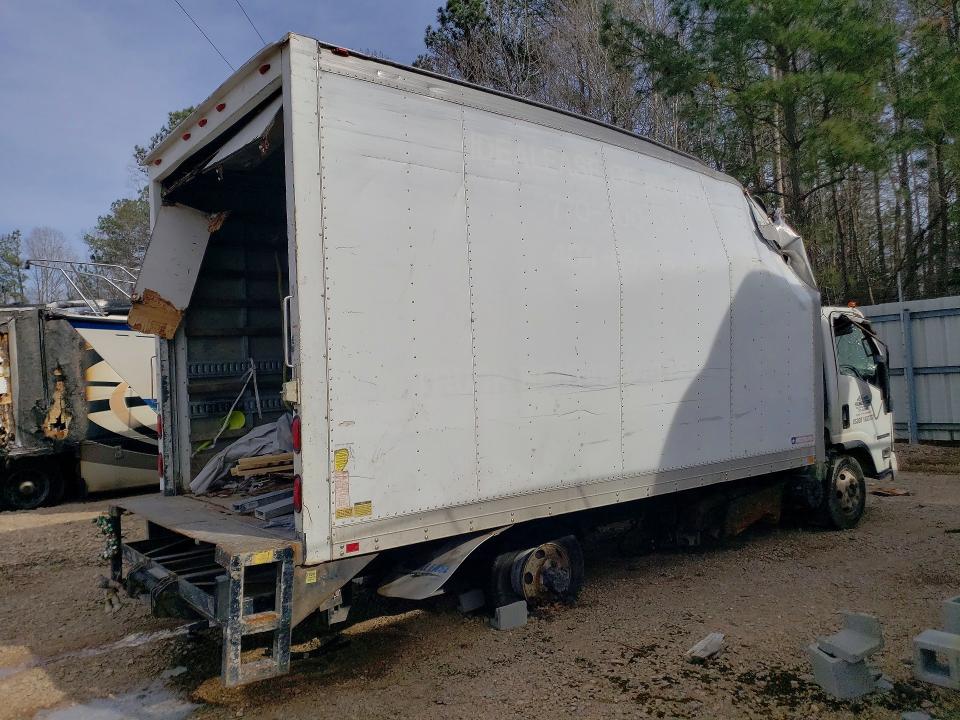 2011 Isuzu Npr VIN JALC4W160B7001777 COPART salvage auction — ROLLOVER, Va - Cert Of Title - Salvage, sold $300 on 2026-07-20 (photo 3)
