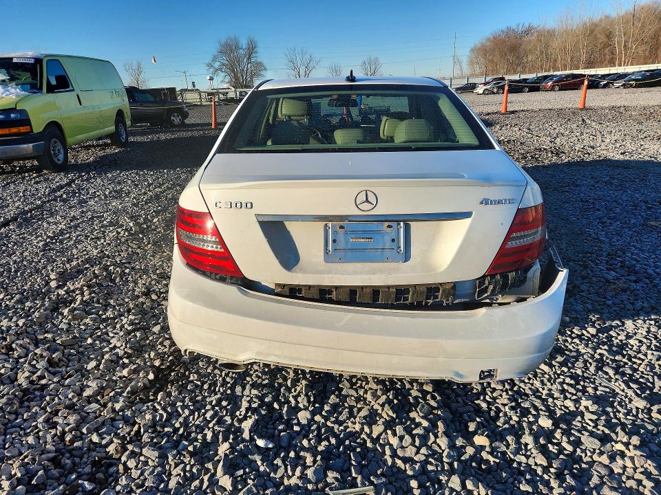 2014 Mercedes-benz C-klasse VIN WDDGF8AB2EA913135 COPART salvage auction — FRONT END, Il - Salvage Certificate, sold $600 on 2026-08-03 (photo 6)
