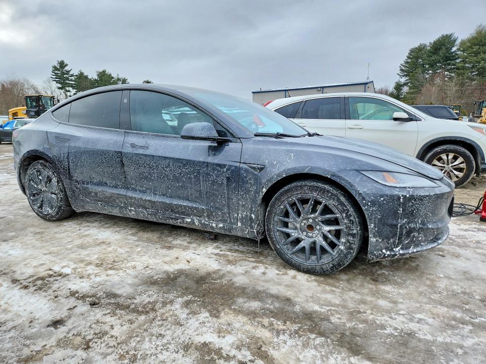 2025 Tesla Model 3 VIN 5YJ3E1EA1SF937899 COPART salvage auction — SIDE, Ca - Salvage Certificate, sold $6,400 on 2026-07-30 (photo 4)