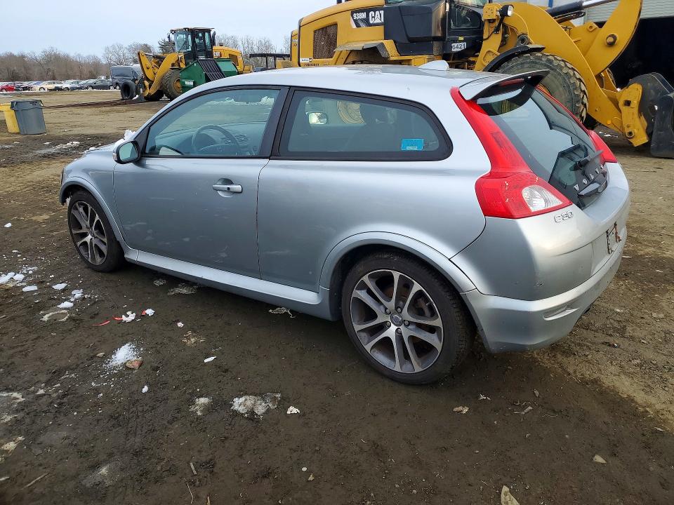 2009 Volvo C30 VIN YV1MK672692135615 COPART salvage auction — FRONT END, Nj - Cert Of Title-Salvage, sold $725 on 2026-08-17 (photo 2)