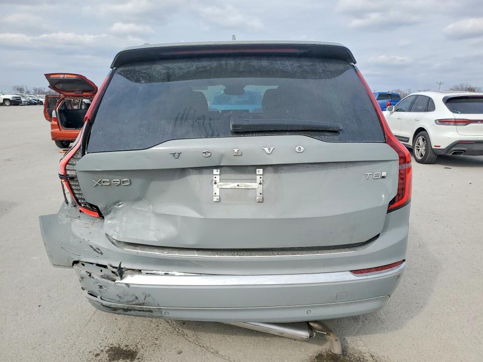 2025 Volvo Xc90 VIN YV4H60PG0S1388197 COPART salvage auction — REAR END, Tn - Salvage Certificate, sold $41,000 on 2026-07-15 (photo 6)