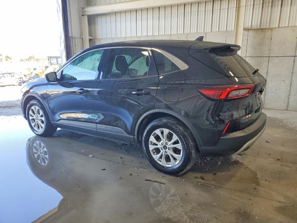 2023 Ford Escape VIN 1FMCU0GN1PUB05728 COPART salvage auction — MECHANICAL, OH - CERTIFICATE OF TITLE, sold $3,600 on 2026-07-09 (photo 2)