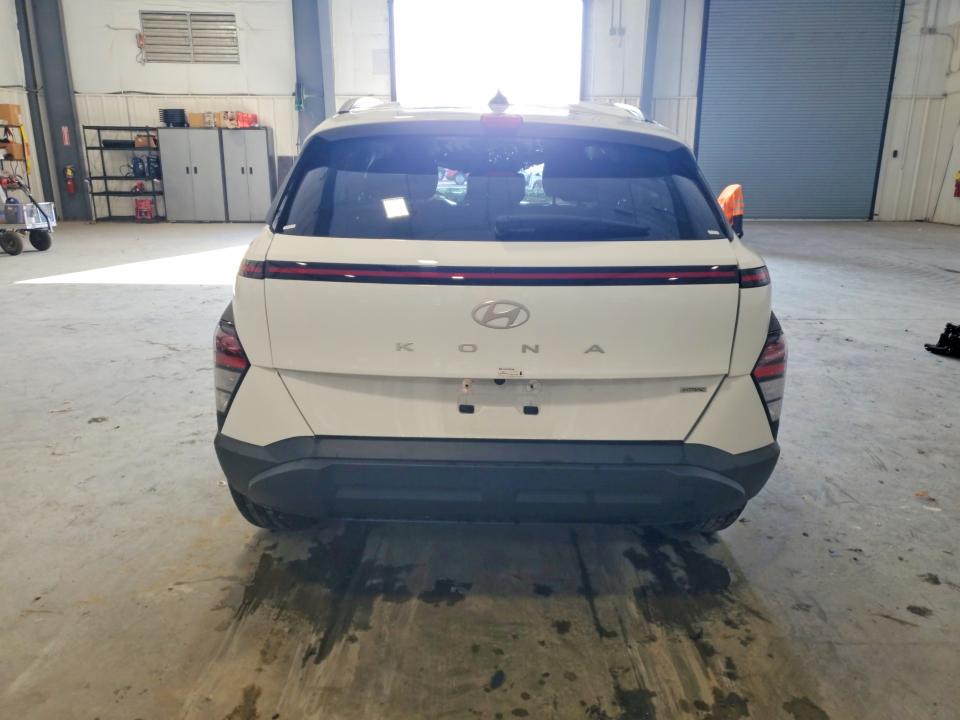 2025 Hyundai Kona VIN KM8HBCAB5SU283873 COPART salvage auction — ALL OVER, SC - CERTIFICATE OF TITLE, sold $1,600 on 2026-07-29 (photo 6)