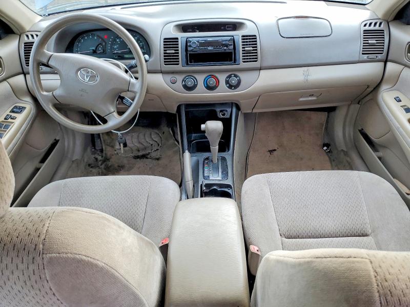 2004 Toyota Camry VIN 4T1BE30KX4U844442 COPART salvage auction — FRONT END, Il - Certificate Of Title, sold $425 on 2026-07-09 (photo 8)