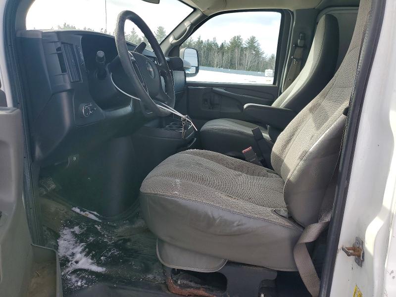 2015 Gmc Savana VIN 1GTW7GCF8F1118993 COPART salvage auction — SIDE, Ns - Salvage Title, sold $2,050 on 2026-07-09 (photo 7)