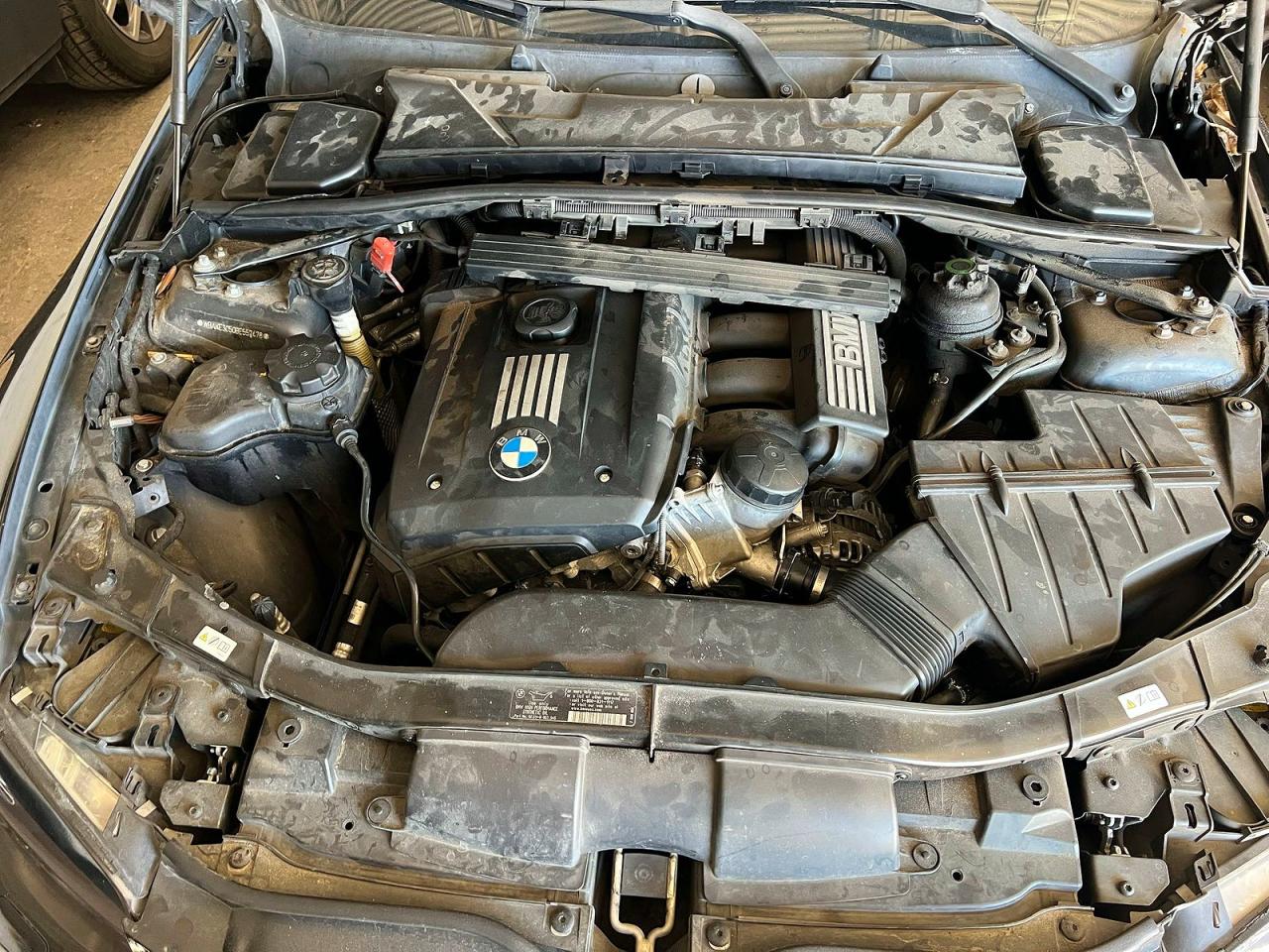 2011 BMW 3 Series VIN WBAKE3C50BE557478 COPART salvage auction — Minor Dent/Scratches, TX - CERTIFICATE OF TITLE (P), sold $625 on 2026-03-17 (photo 7)