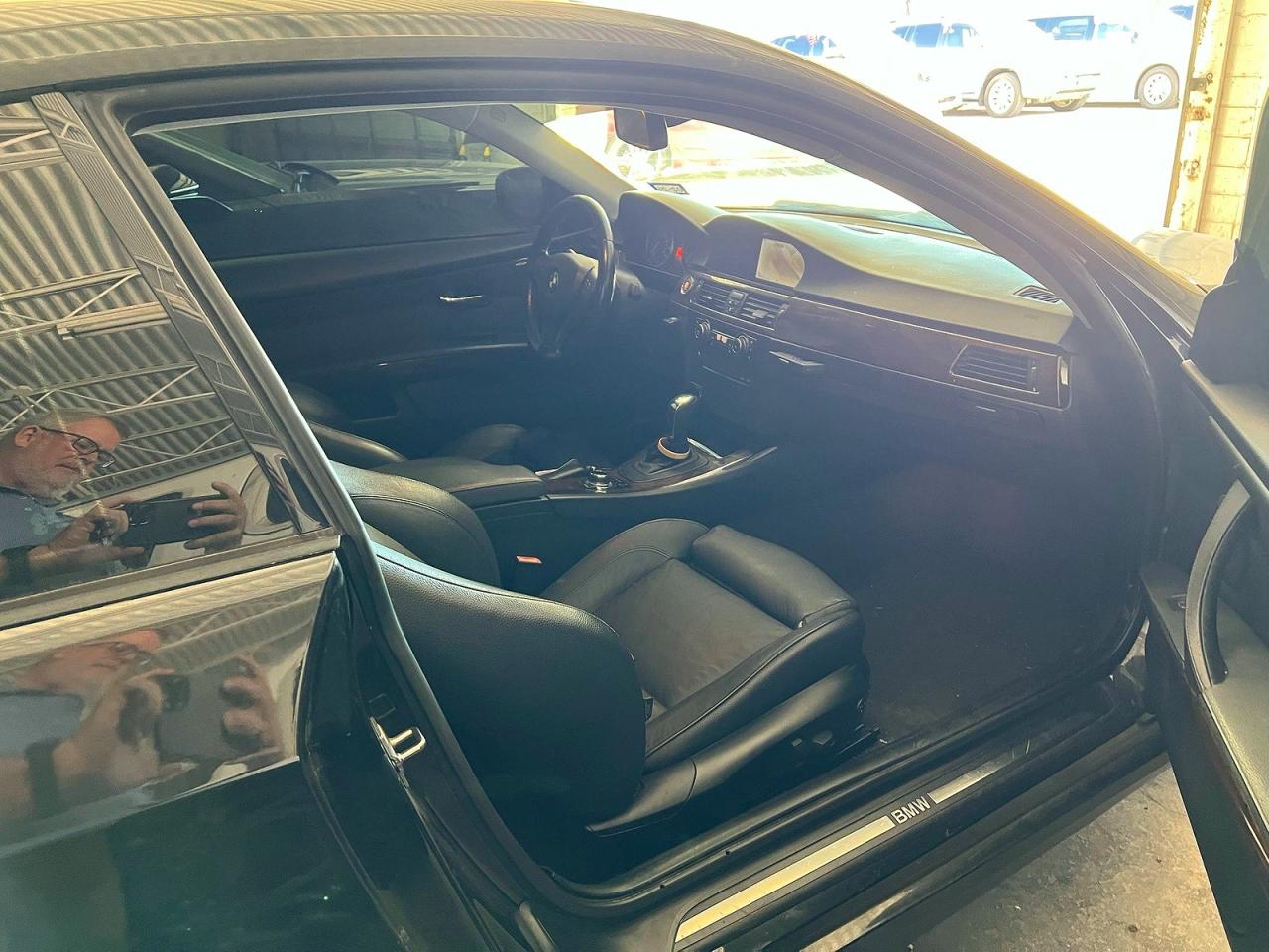 2011 BMW 3 Series VIN WBAKE3C50BE557478 COPART salvage auction — Minor Dent/Scratches, TX - CERTIFICATE OF TITLE (P), sold $625 on 2026-03-17 (photo 5)