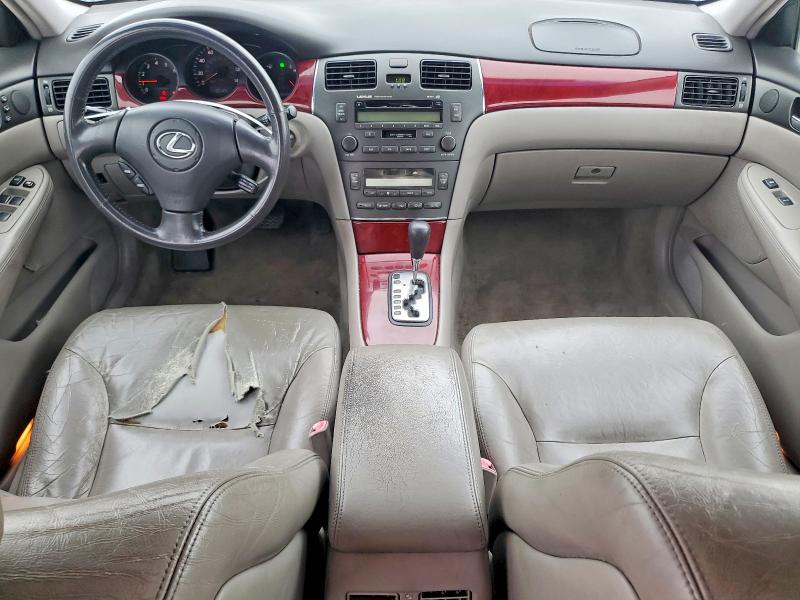 2004 Lexus Es 330 VIN JTHBA30G645054754 COPART salvage auction — MINOR DENT/SCRATCHES, CA - DIS/DLR/EXP ONLY CLEAN TITLE (P), sold $375 on 2026-07-09 (photo 8)