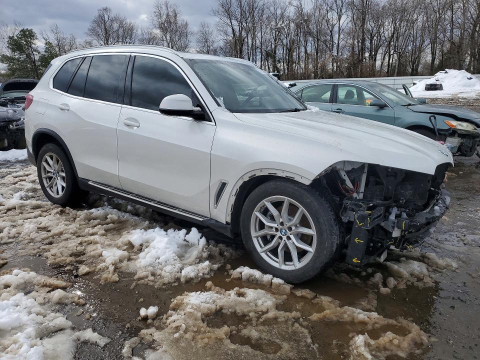 2021 BMW X5 VIN 5UXCR6C01M9E97564 COPART salvage auction — FRONT END, Md - Cert Of Salvage > 75% Damage, sold $225 on 2026-07-31 (photo 4)