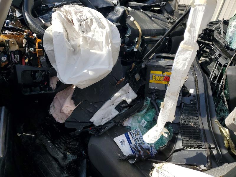 2018 Toyota Tacoma VIN 5TFCZ5ANXJX157361 COPART salvage auction — ALL OVER, Ca - Salvage Certificate, sold $100 on 2026-07-30 (photo 8)