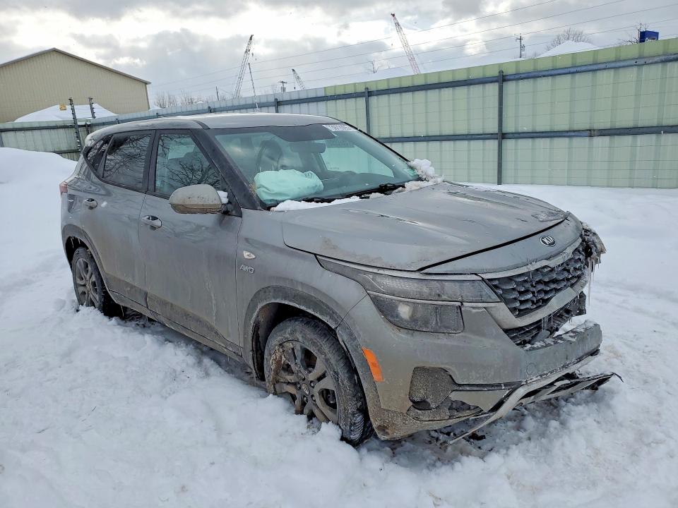 2021 Kia Seltos VIN KNDEPCAA1M7060974 COPART salvage auction — FRONT END, Ny - Mv907A-Parts Only, sold $2,700 on 2026-07-15 (photo 4)