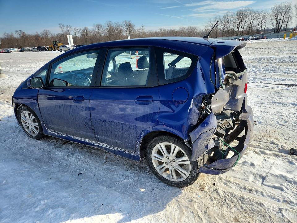 2011 Honda Fit VIN JHMGE8H54BC001148 COPART salvage auction — REAR END, OH - CERT OF TITLE-SALVAGE, sold $250 on 2026-07-17 (photo 2)