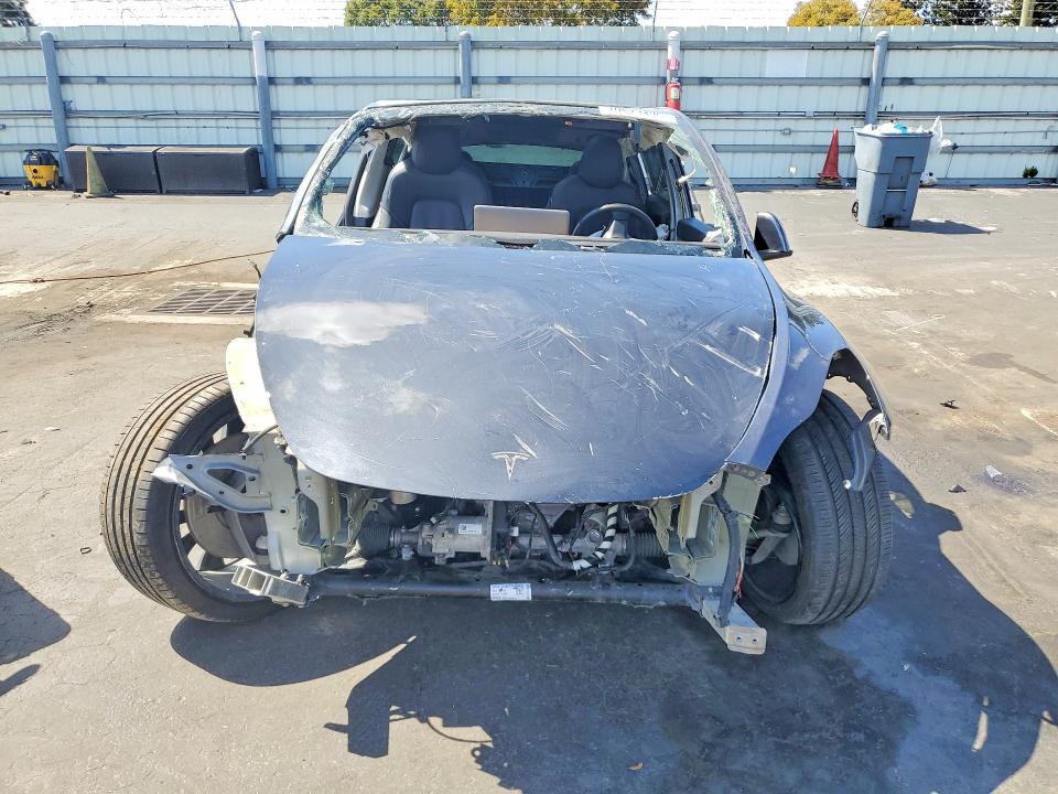 2022 Tesla Model y VIN 7SAYGDEF7NF309916 COPART salvage auction — ALL OVER, Mo - Salvage Certificate Of Title, sold $2,100 on 2026-07-22 (photo 5)
