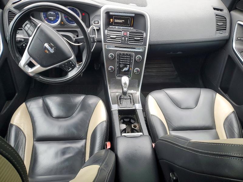2012 Volvo Xc60 VIN YV4902DZ3D2413632 COPART salvage auction — MECHANICAL, Or - Lien Papers, Clean Title, sold $800 on 2026-07-27 (photo 8)