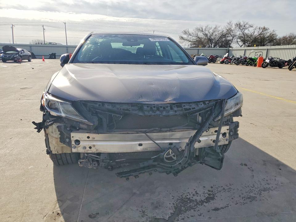 2018 Toyota Camry VIN 4T1B11HK9JU064349 COPART salvage auction — Front End, TX - SALVAGE VEHICLE TITLE, sold $4,100 on 2026-07-09 (photo 5)