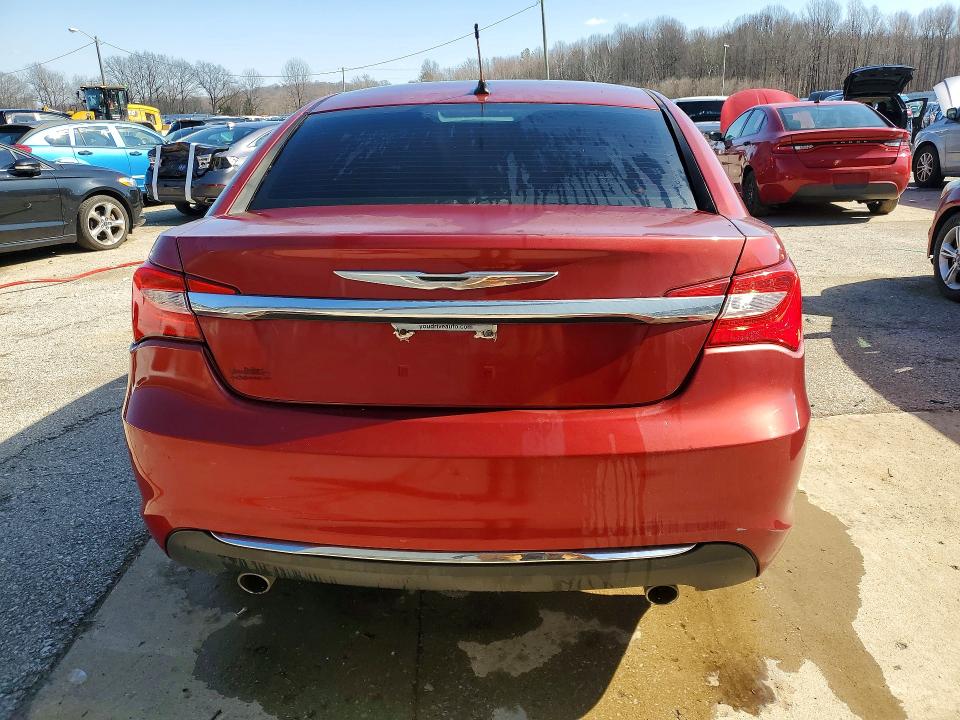 2013 Chrysler 200 VIN 1C3CCBCGXDN547248 COPART salvage auction — MINOR DENT/SCRATCHES, In - Certificate Of Title (P), sold $500 on 2026-07-02 (photo 6)