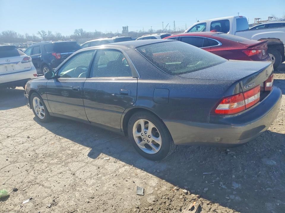 2001 Lexus ES VIN JT8BF28G010340706 COPART salvage auction — FRONT END, Id - Salvage Certificate Of Title, sold $800 on 2026-07-28 (photo 2)