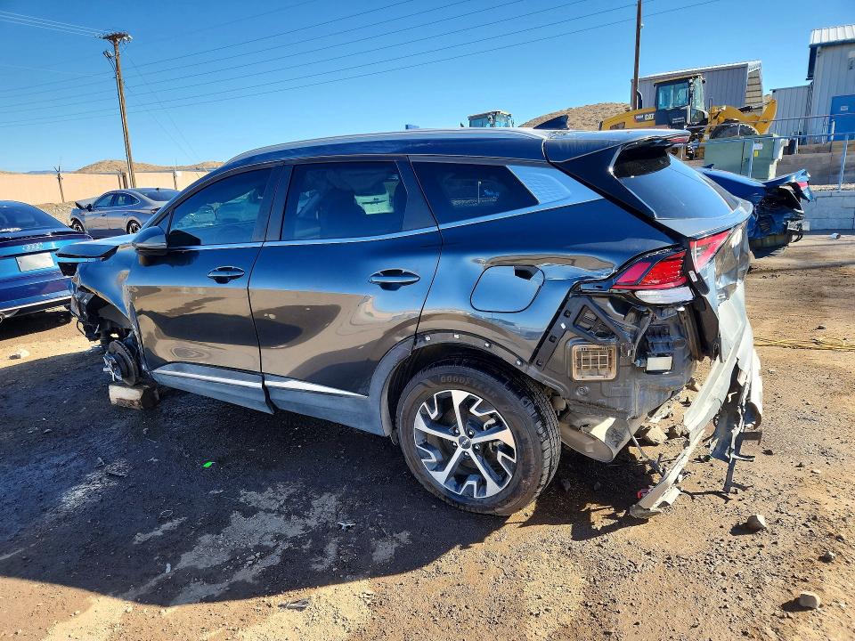 2023 Kia Sportage VIN KNDPVCAF5P7125856 COPART salvage auction — ROLLOVER, Nm - Cert Of Title-Salvage, sold $3,250 on 2026-07-09 (photo 2)