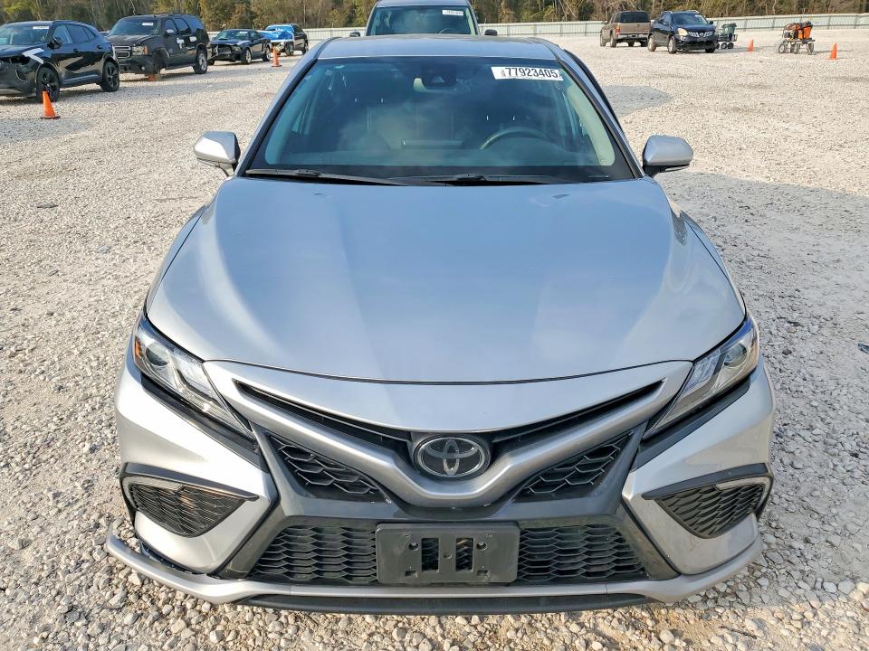 2024 Toyota Camry VIN 4T1K61AK2RU859119 COPART salvage auction — SIDE, Tx - Salvage Vehicle Title, sold $9,100 on 2026-07-28 (photo 5)