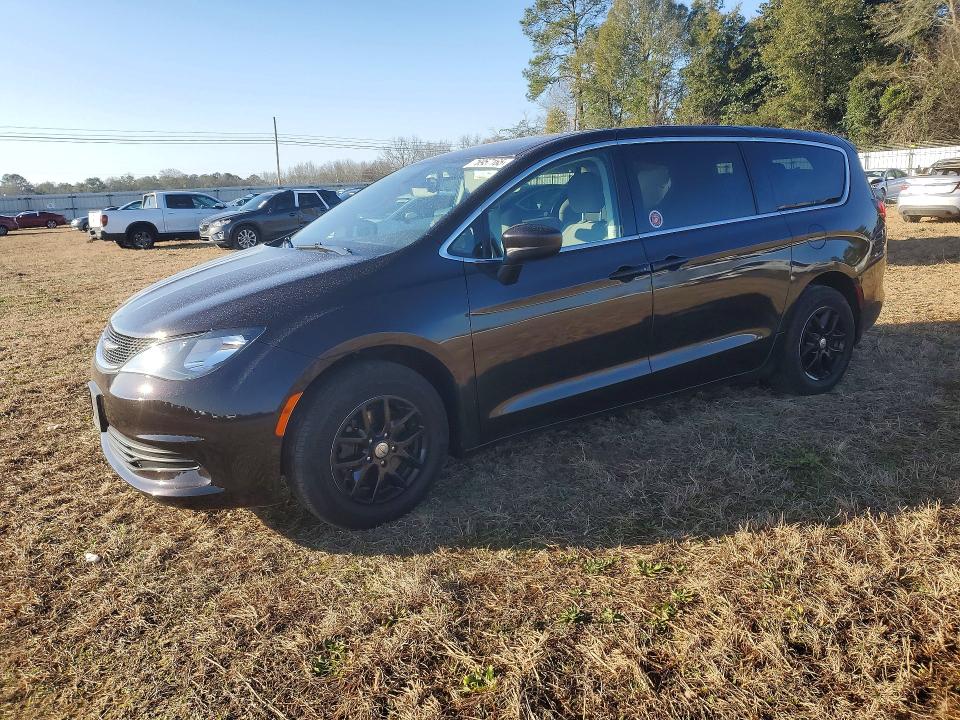 2017 Chrysler Pacifica VIN 2C4RC1CG6HR703942 COPART salvage auction — REAR END, Al - Cert Of Title-Salvage Title, sold $3,400 on 2026-07-30 (photo 1)