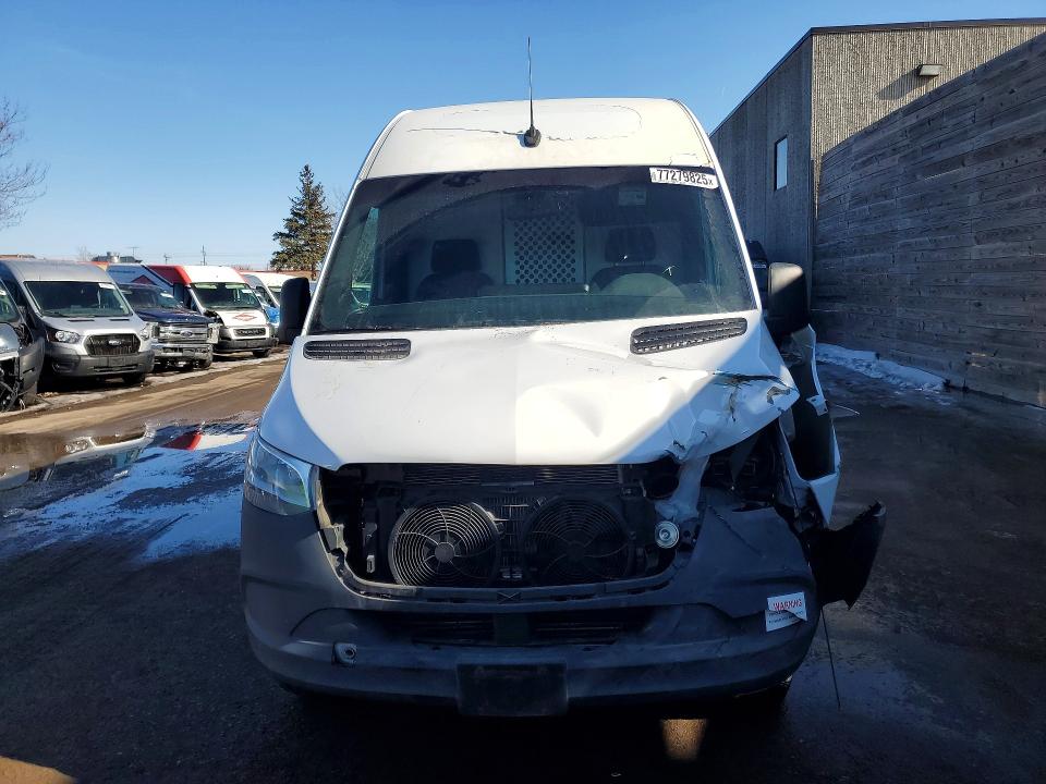 2022 Mercedes-benz Sprinter VIN W1Y4DCHY4NT084777 COPART salvage auction — FRONT END, Mn - Cert Of Title-Salvage, sold $9,500 on 2026-07-22 (photo 5)