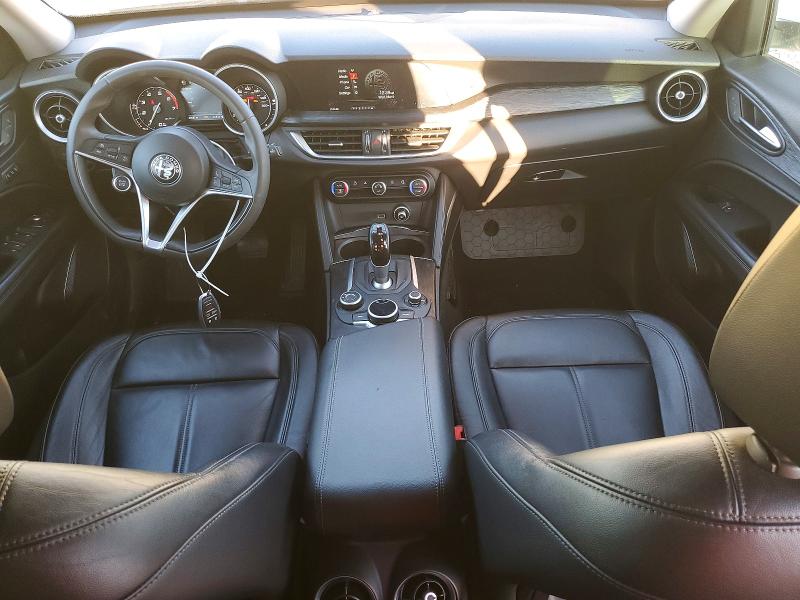 2019 Alfa romeo Stelvio VIN ZASPAJAN3K7C71311 COPART salvage auction — NORMAL WEAR, Nj - Certificate Of Title, sold $2,550 on 2026-07-07 (photo 8)
