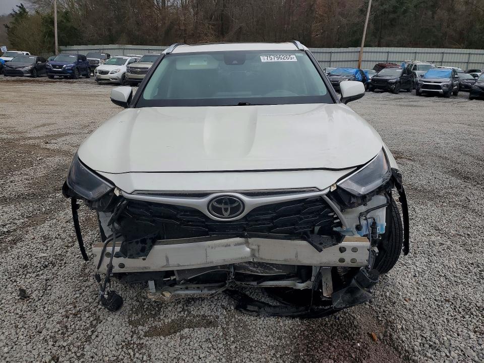 2021 Toyota Highlander VIN 5TDHZRBH3MS536542 COPART salvage auction — FRONT END, Ms - Cert Of Title-Salvaged, sold $16,500 on 2026-07-15 (photo 5)