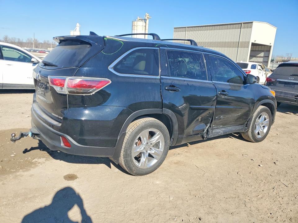 2014 Toyota Highlander VIN 5TDDKRFH3ES020485 COPART salvage auction — SIDE, Ks - Cert Of Title-Salvage, sold $7,700 on 2026-07-21 (photo 3)