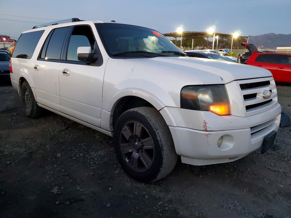 2010 Ford Expedition VIN 1FMJK1K51AEA29424 COPART salvage auction — MINOR DENT/SCRATCHES, Ca - Dis/Dlr/Exp Clean W/Salv Hist, sold $700 on 2026-07-10 (photo 4)